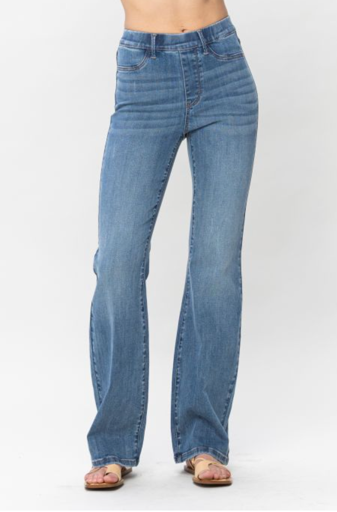 Dolly Slim Boot Cut Jean - Curvy