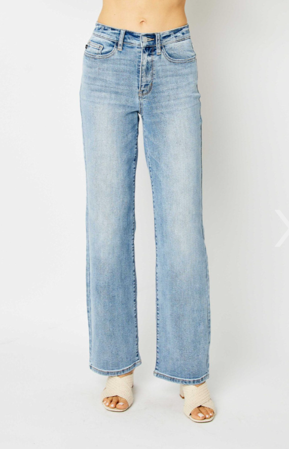 Rosie High Waist Straight Leg Jean - Curvy