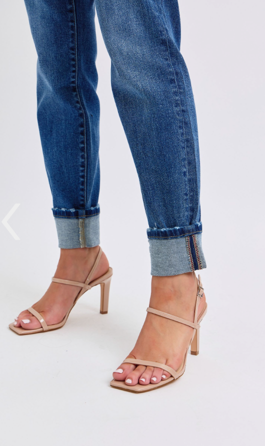 Julia Vintage Wash Jean With Cuff