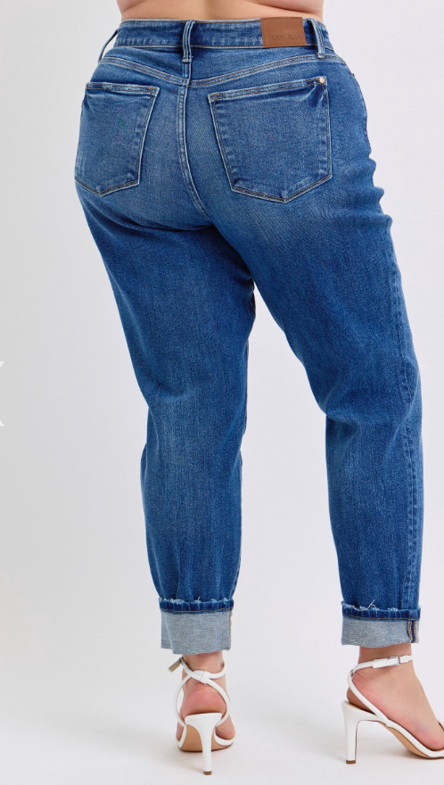 Julia Vintage Wash With Cuff - Curvy