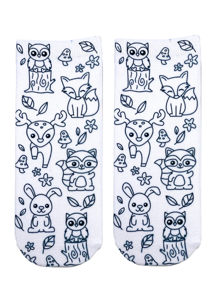 Coloring Socks