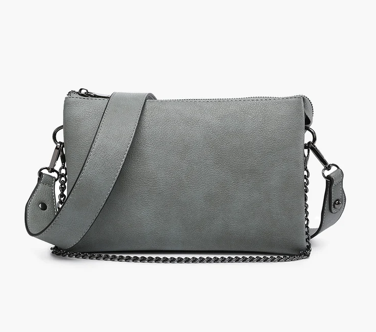 Izzy Crossbody w/Chain