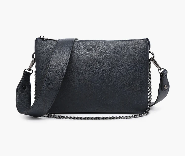 Izzy Crossbody w/Chain