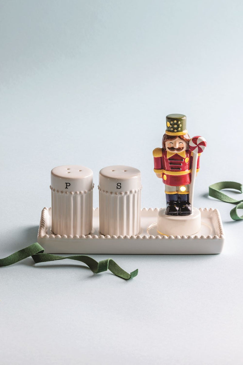 Circa Salt and Pepper Shaker