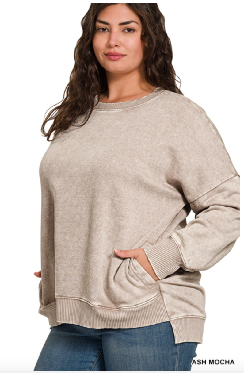 Cooper Acid Wash Pullover - Curvy