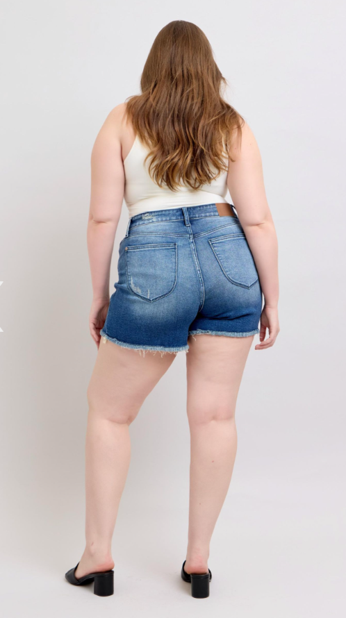 Sapphira V-Front Shorts - Curvy -