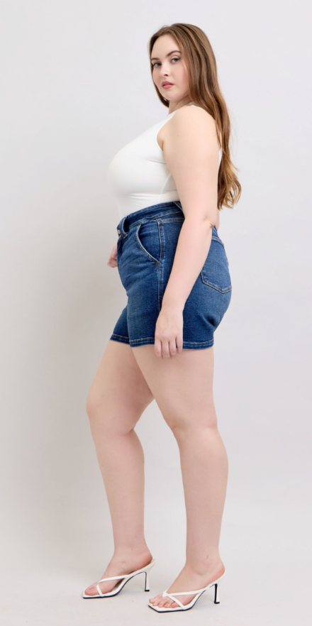 Piper High Waist Button Waistband Shorts - Curvy