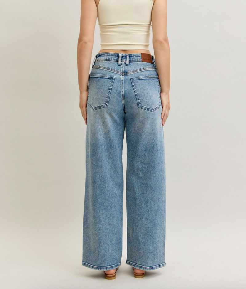 Wilhemina High Waisted Vintage Wash