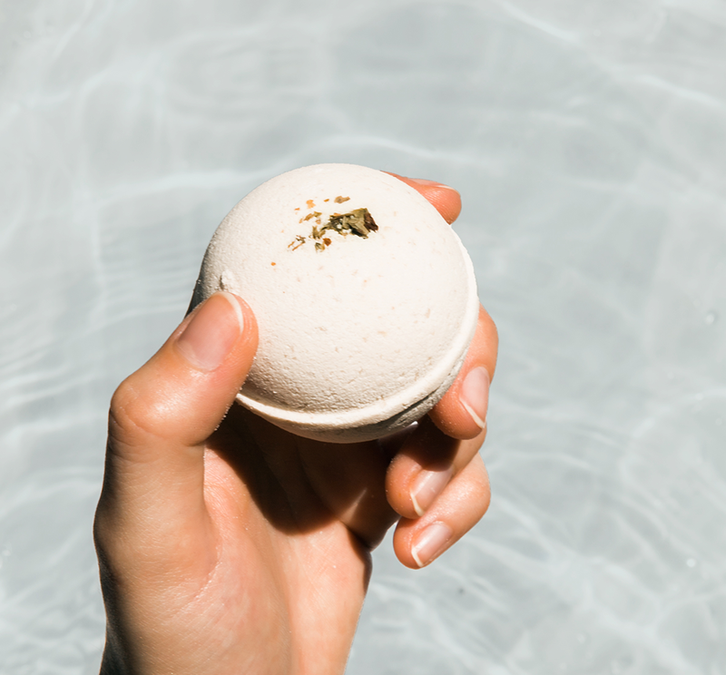 Rosemary-Mint Hemp-Infused Fizzing Bath Soak with Swellness® Fortune