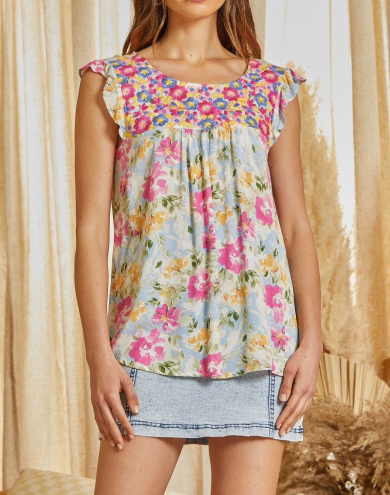 Lucy Floral Blouse - Curvy